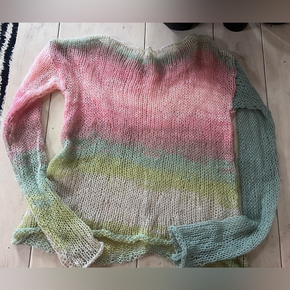Vintage Sweaters - Hand Knit Gradient Sweater